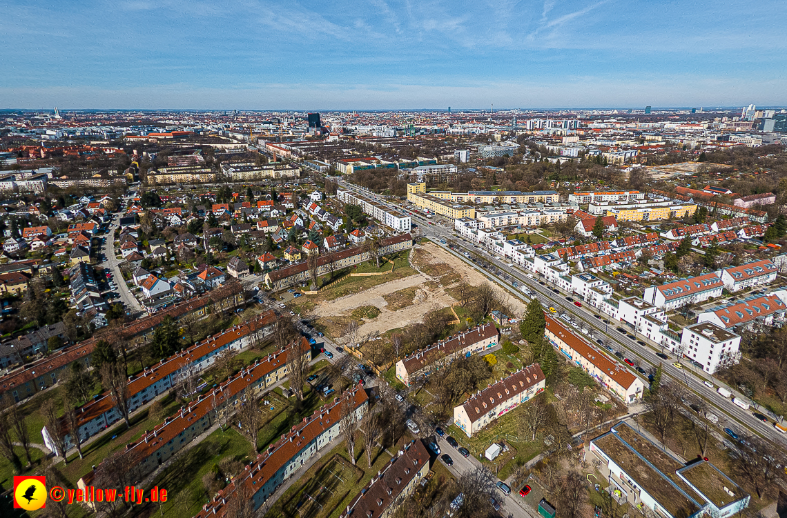21.03.2023 - Luftbilder von der Baustelle Maikäfersiedlung in Berg am Laim